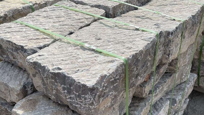 揭秘石材厂家加工流程：从荒料到成品，每一步都至关重要